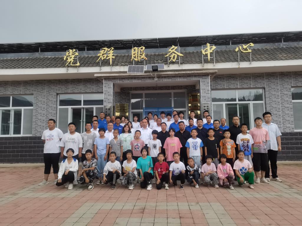燕山大学党委书记赵险峰赴承德围场调研乡村振兴工作