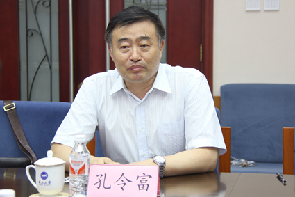 孔令富校长