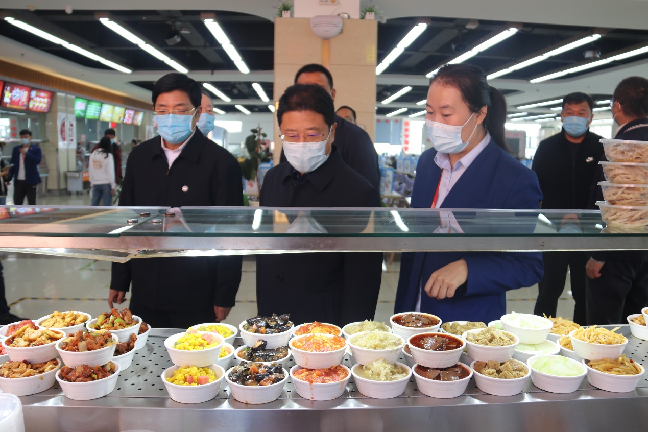 燕山大学食堂图片