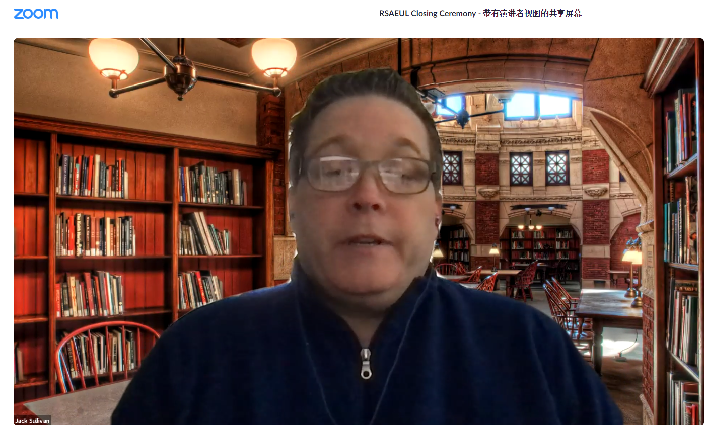 宾夕法尼亚大学英语中心主管杰克·苏利文先生发言